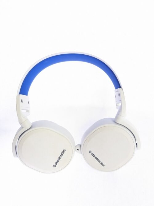 SteelSeries Arctis 7 White PS4/5 - HEADSET ONLY - NO ACCESSORIES - NO USB DONGLE