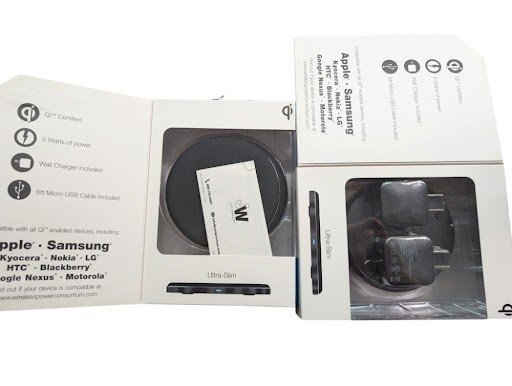 Lot of 2 Just Wireless 5W Qi Charging Pad 2-Packs 4 Pads Plugs Cables 13422 - Image 3