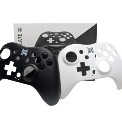 PACK OF 2 x Switchplate Faceplate for Nintendo Switch Controller (Black + White)