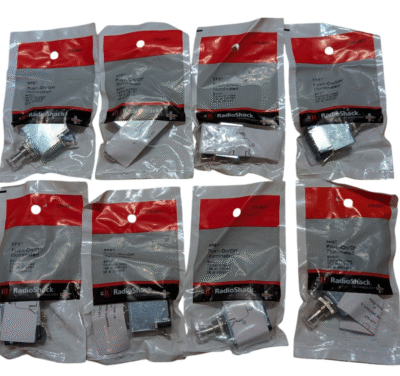 PACK OF 8x RadioShack SPST Push-On/Off Illuminated Switch 275-0671 