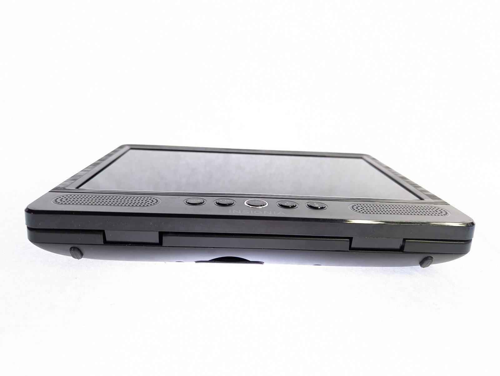 Insignia 10" Travel Portable Car DVD Player with Kickstand NS-DD10PDVD19 BLACK 4 Insignia 10" Travel Portable Car DVD Player with Kickstand NS-DD10PDVD19 BLACK - Image 4