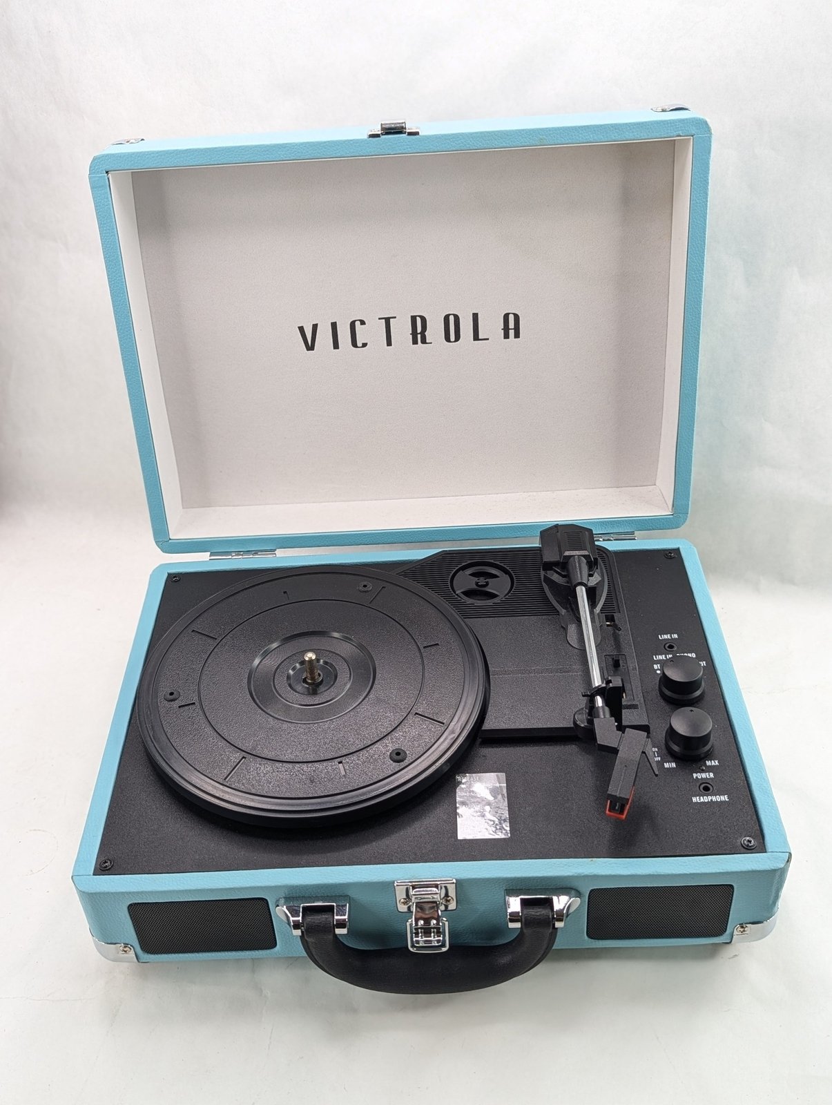 Victrola Journey Portable Suitcase Record Player Light Blue 256950850009